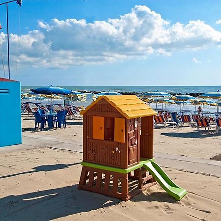 Hotel Europa Cupra Marittima Ngoại thất bức ảnh